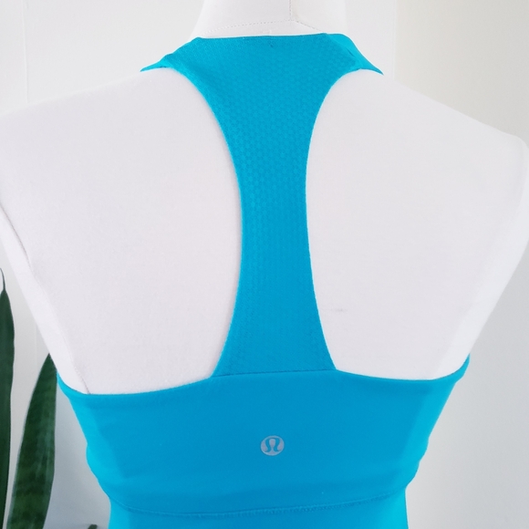Lululemon T Back Faux Wrap Front Tank - 6 - Picture 4 of 12